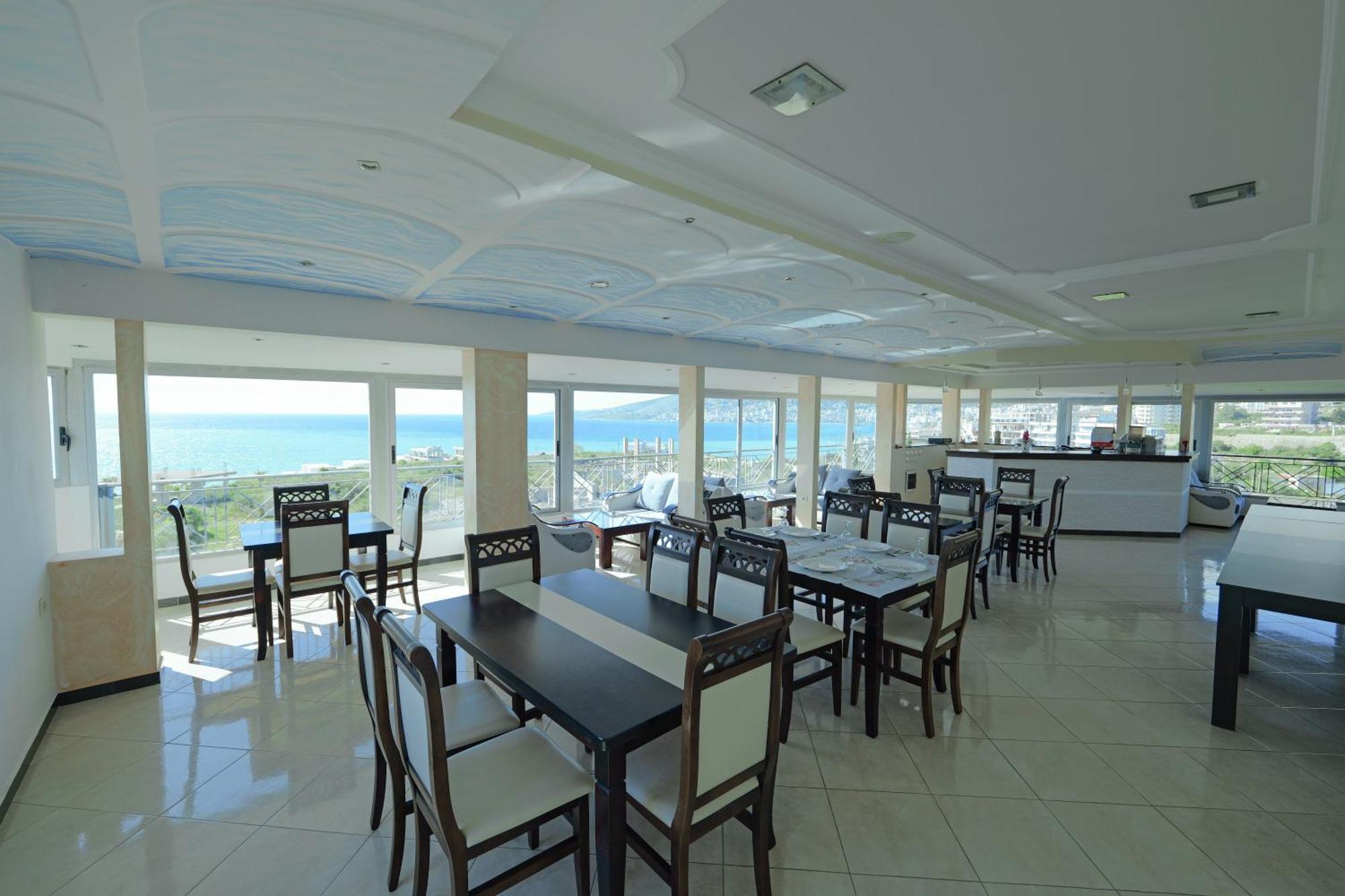 Hotel Holiday Sarande Ngoại thất bức ảnh
