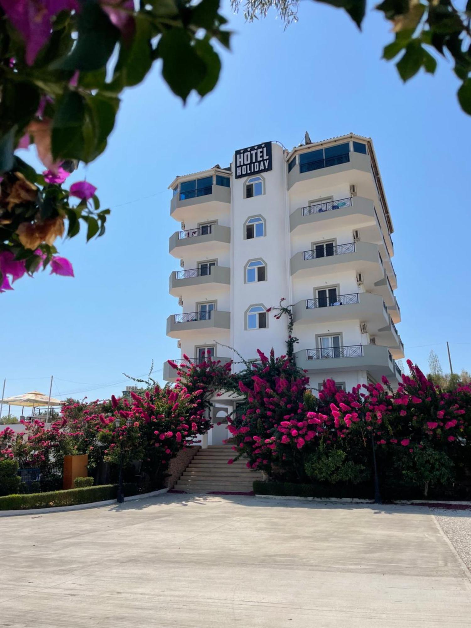 Hotel Holiday Sarande Ngoại thất bức ảnh